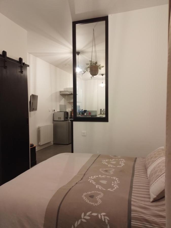 Le Coeur De Sel Apartment ซาลอนส์-เลส์-แบ็งส์ ภายนอก รูปภาพ