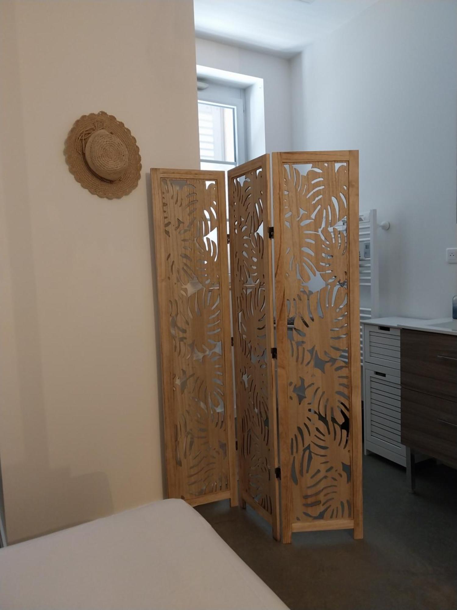 Le Coeur De Sel Apartment ซาลอนส์-เลส์-แบ็งส์ ภายนอก รูปภาพ
