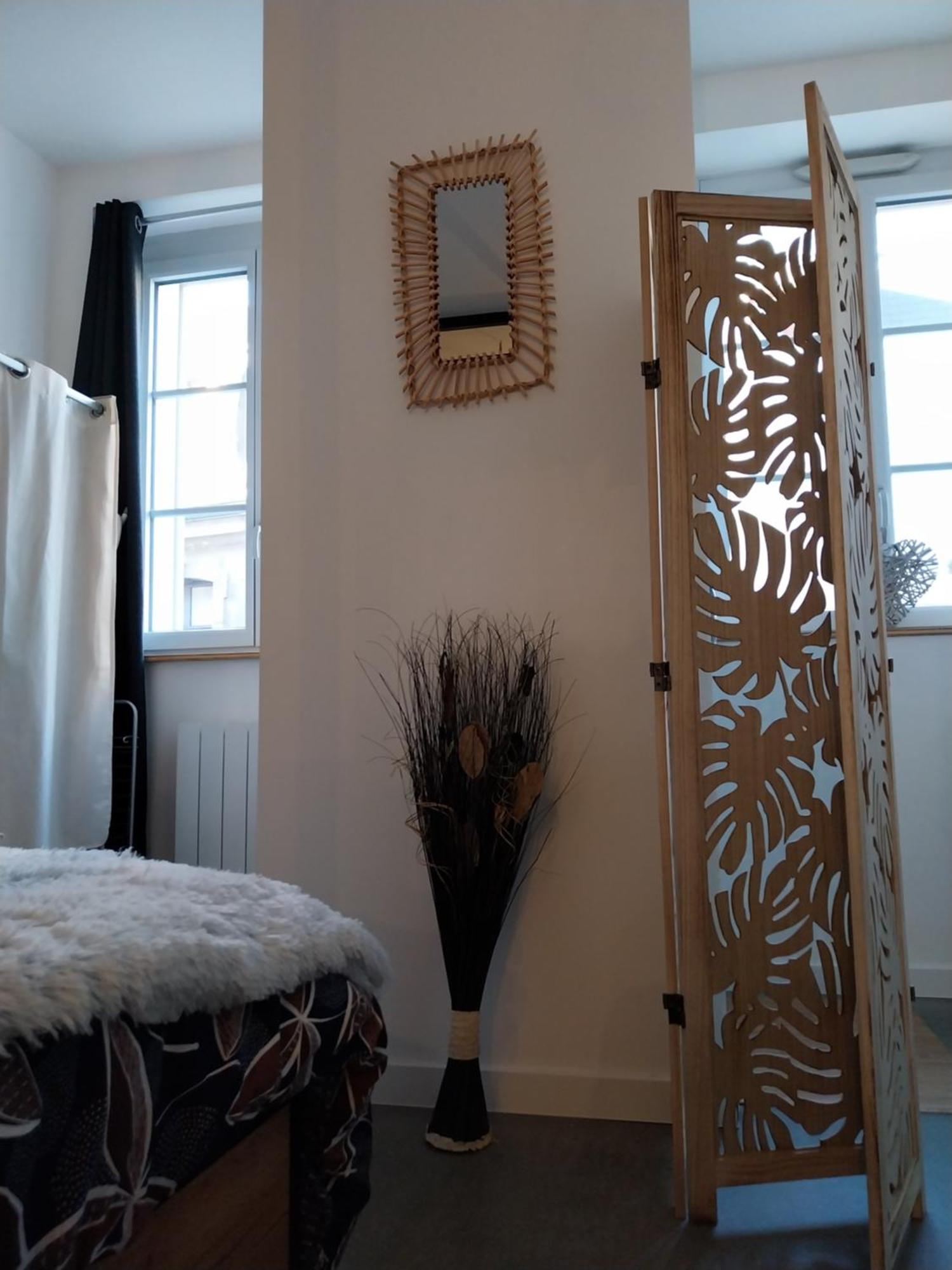 Le Coeur De Sel Apartment ซาลอนส์-เลส์-แบ็งส์ ภายนอก รูปภาพ